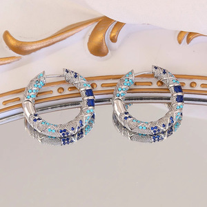 Orecchini a Cerchio Geometrici Blu per Donne, Gioielli Etnici Delicati e di Tendenza - Product Image 4