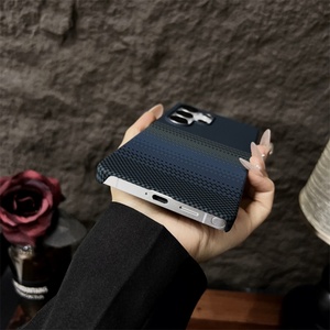 Nueva Funda Ultrafina para Teléfono con Textura de Fibra de Carbono, Magnética y con Disipación de Calor para Samsung S26 S25 Ultra S23 - Product Image 6