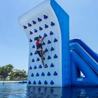 Mur d'escalade aquatique gonflable et défi d'escalade |   Attraction de parc aquatique flottant pour lacs et stations balnéaires