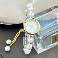 Montre à Quartz de luxe légère pour femme petit cadran en verre réglable nouveau Bracelet de perles Style transfrontalier