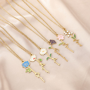 Collier en acier inoxydable plaqué or 18 ct émail époxy 12 mois <span class=keywords><strong>de</strong></span> <span class=keywords><strong>naissance</strong></span> Collier pendentif fleur <span class=keywords><strong>de</strong></span> rose Bijoux pour femmes - Product Image 1