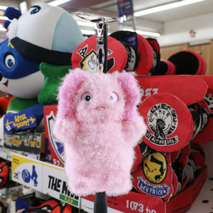 2025 personnalisé <span class=keywords><strong>Mini</strong></span> jouets en peluche série de poche peluche porte-clés 12cm hauteur coton tissu brodé PP coton remplissage - Product Image 1