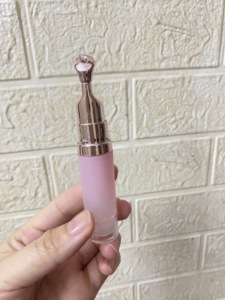 Huile à lèvres hydratante brillante en gros, étiquette privée, huile à lèvres végétalienne imperméable, huile à lèvres non parfumée qui change de couleur - Product Image 6