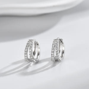 Style coréen luxe S925 argent Sterling Zircon boucles d'oreilles cadeaux pour les femmes évider Double <span class=keywords><strong>couche</strong></span> D forme Huggie boucles d'oreilles - Product Image 1