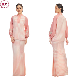 กระโปรงยาว Baju kurung สีชมพูคุณภาพพรีเมี่ยมและเซ็ตเสื้อปักลายสำหรับแบบดั้ง<span class=keywords><strong>เด</strong></span>ิม - Product Image 1