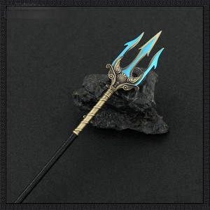 Venta caliente <span class=keywords><strong>Poseidon</strong></span>'s Weapon Trident Quality Metal Crafts Anime Game Accessories TikTok's Popular Key Chain Swords - Product Image 5