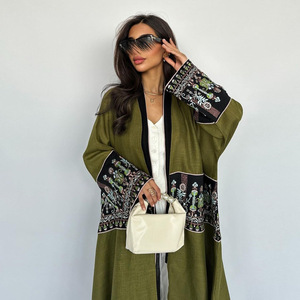 Nouveau Cardigan brodé élégant et confortable pour Femme, Abaya une pièce élégante de couleur unie style Dubaï Toga 2025 - Product Image 2