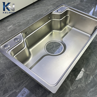 Évier de cuisine style farmhouse en acier inoxydable à finition miroir, embouti par profond tirage, avec emballage anti-dommage