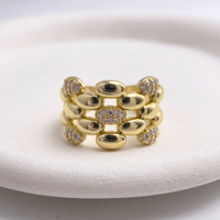 Bague ouverte tendance en laiton plaqué or 18 carats avec micro-incrustation de zircon, ajustable, torsadée, de forme carrée irrégulière, pour anniversaire