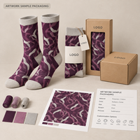 Chaussettes personnalisées à motif répété, chaussettes imprimées à motif artistique, chaussettes en polyester et coton, chaussettes personnalisées avec impression artistique, épreuve d'art