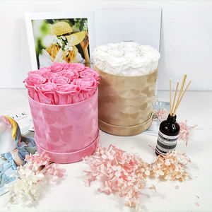 Summer <span class=keywords><strong>Flora</strong></span> wholesale Yunnan <span class=keywords><strong>top</strong></span> seller scatola di rose stabilizzate regali di san valentino - Product Image 6