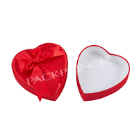 Boîte d'emballage rouge boîte d'emballage de bonbons personnalisée deux pièces en forme de coeur Saint Valentin boîte de dattes dubai emballage de chocolat