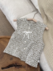 <span class=keywords><strong>Gilet</strong></span> Enfant Double Couche Prêt à Expédier 95,5% Coton Spandex Extérieur Doublure Mélange Soie Laine Garçons Filles Sans Manches En Stock - Product Image 2