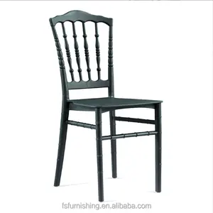 Wholesale Metal Stackable Event Wedding Chair With Cushion White Gold Banquet Wedding Tiffany Chiavari Chairs
