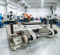 Machine de refendage et de rembobinage efficace de 1600 mm avec capacité de sortie de rouleaux de 700 mm pour papier d'emballage alimentaire