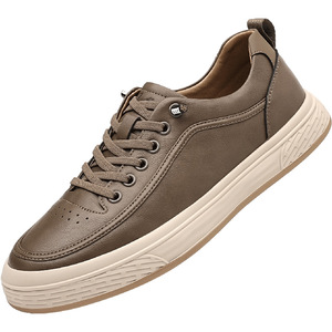 Chaussures de skate tendance et polyvalentes, parfaites pour toutes les occasions. Nouveau style avec semelle souple, adapté aux tenues décontractées et antidérapantes. - Product Image 5