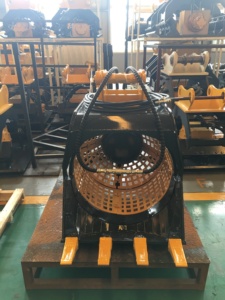 MONDE Excavator rotary screening bucket - Product Image 6