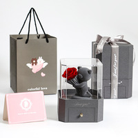 Boîte à bijoux romantique pour la Saint-Valentin, avec un ours, une fleur éternelle, un collier, une boucle d'oreille, une fleur, adaptée à la fête des mères