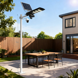 ไฟถนนอัจฉริยะ 450W พร้อมกล้องวงจรปิดสามจอ ควบคุมผ่าน 4G/WIFI ใช้พลังงานแสงอาทิตย์ ให้แสงสว่าง LED ความคมชัดสูง - Product Image 2