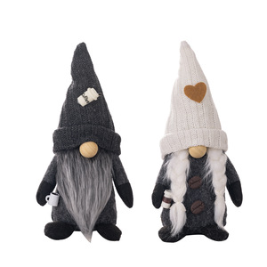 Décorations <span class=keywords><strong>de</strong></span> café nain Rudolph ornements <span class=keywords><strong>de</strong></span> café moulus à la main respectueux <span class=keywords><strong>de</strong></span> l'environnement <span class=keywords><strong>noir</strong></span> <span class=keywords><strong>blanc</strong></span> tricoté chapeau à la mode père noël noël - Product Image 5