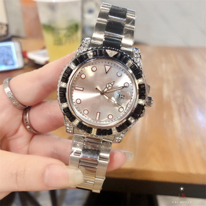 Reloj de Pulsera Green Water Ghost 2026, Nuevo Modelo, con Incrustaciones de Diamantes, Movimiento de Cuarzo con Luz Nocturna, Resistente al Agua, Reloj de Calendario para Hombre - Product Image 3