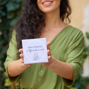 Tarjetas de Afirmación de Embarazo HBC para Futuras Mamás - Mazo de Cartas Motivacionales Positivas, Tarjetas de Bienestar Personalizadas con Impresión UV, Regalo - Product Image 3