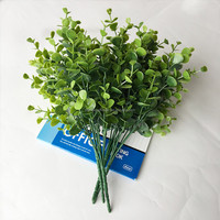 Vente en gros de feuilles d'eucalyptus artificielles en plastique E05 Real Touch 5 branches feuilles tige décor mariage maison feuilles d'eucalyptus