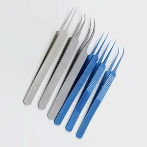 Kit de Pinzas Manuales para Trasplante Capilar FUE de Calidad Premium al por Mayor, Juego de 6 Piezas de Pinzas Quirúrgicas de Acero Inoxidable Alemán y Titanio para Atar Cabello - Product Image 5