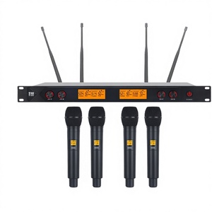 A400 High Quality 4-Channel UHF Dynamic Professional <b>Wireless</b> Microphone System 4 Handheld Karaoke Stage <b>Mics</b> Metal Material - Product Image 3
