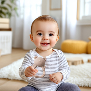 Anneau de dentition musical en <span class=keywords><strong>silicone</strong></span> de qualité alimentaire personnalisé, jouet souple en forme d'ours, style dessin animé, <span class=keywords><strong>hochet</strong></span> pour bébés de 6 à 12 mois - Product Image 5