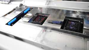 Worldcolor เครื่องพิมพ์ไวนิลขนาด1.3ม. พร้อมหัว2หัวหมึก I3200 ECO สำหรับเครื่องพิมพ์แบนเนอร์เครื่องพิมพ์อิงค์เจ็ท8สี - Product Image 4