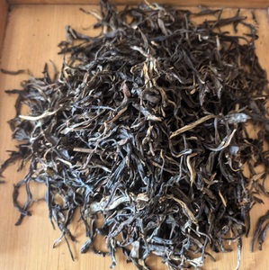 Té Pu'er Crudo de Árbol Antiguo de Yiwu, Yunnan 2022, 1 kg a Granel, Té Sheng Puer Salvaje para Degustación - Product Image 4