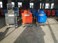 Machine à pulvérisation de mousse imperméable et anticorrosion en polyurée et polyuréthane HG à vente chaude, pompe, moteur PLC, économie d'énergie, 380V