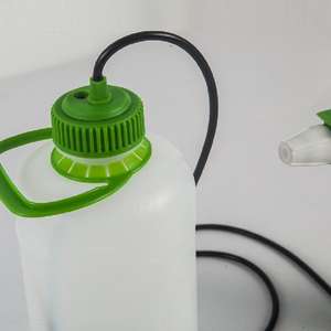 رشاش ري حدائق كهربائي محمول يعمل بالبطارية، مضخة يدوية بمسدس رش يعمل بالبطارية - Product Image 4