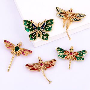 Pendentif jumbo en émail papillon libellule, couleur plaqué or véritable, fournitures de bijoux artisanaux M38 - Product Image 2