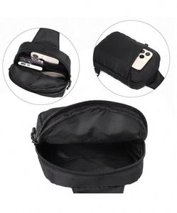 Nueva llegada: Bolso de pecho para hombre, mini bandolera portátil de ocio para viaje - Product Image 5
