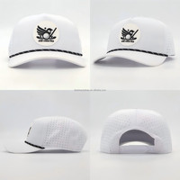Verstelbare A-Frame pet Oversize NIEUW 5 Panel Waterdichte Pet Custom Rubber PVC 3D Borduur Logo Uitgeknipte Gat Geperforeerde Snapback Pet