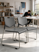 Chaise de conférence empilable moderne avec poignée intégrée, siège et dossier en plastique, cadre en fer, pieds en fil métallique, accoudoirs, pour bureau et école