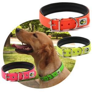 Super Steeds, collares de perro de Navidad recubiertos de PVC, tamaño <span class=keywords><strong>XXL</strong></span>, pajarita de lujo, luces, decoración de remaches, patrón sólido para mascotas de moda - Product Image 2