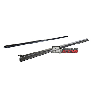 สำหรับ Toyota GR Yaris 2025+ อุปกรณ์ตกแต่งภายนอกรถยนต์ สเกิร์ตข้างคาร์บอนไฟเบอร์สีดำสุดหรู - Product Image 1