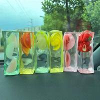 Bestseller Transfrontaliero: Serie di Palline Spremibili Artigianali a Forma di Banana a Striscia Lunga, Giocattoli a Forma di Frutta per Cubetti di Ghiaccio