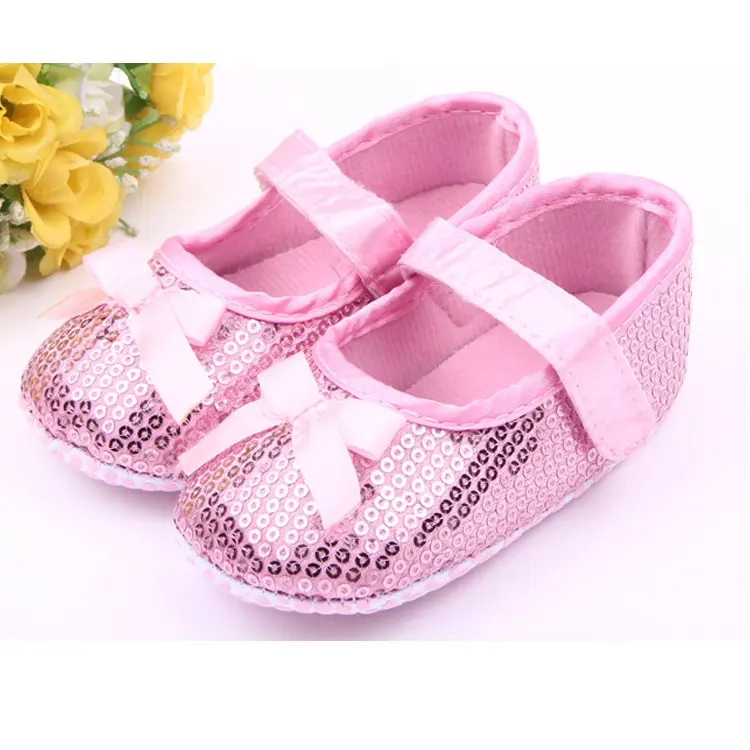 Zapatos de lentejuelas ostentosos para niña recién nacida, zapatos suaves para caminar para bebés, suela blanda, suela blanda, zapatos casuales de princesa