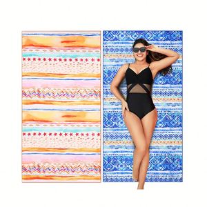 Serviette de plage en microfibre personnalisée avec logo imprimé, motif rayé, pour l'été, utilisable en bain – Serviette de voyage en polyester - Product Image 1