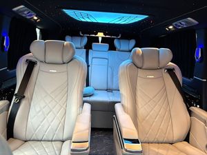 <span class=keywords><strong>Mercedes</strong></span>-Benz <span class=keywords><strong>Vito</strong></span> 2021 Usado, Volante a la Izquierda, 7 Plazas, Automático, Turbo, Furgoneta de Pasajeros con Asientos de Cuero, Interior Oscuro, para Exportación - Product Image 5