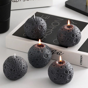 Youlun Wholesale Advanced Creative Handcrafted Gift Moon <strong>Round</strong> Shape Aromatherapy Scented <strong>Candle</strong> for Yoga Romantic Festivals - Product Image 4