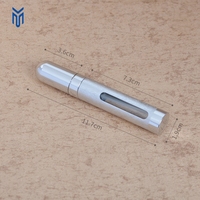 Atomiseur portable de 12ml en gros Vaporisateur de parfum vide en aluminium Bouteille en verre pour le voyage