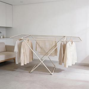 Séchoir à <span class=keywords><strong>linge</strong></span> pliable en métal grande capacité <span class=keywords><strong>avec</strong></span> design peu encombrant, cadre en X durable pour salon, salle de bain, balcon - Product Image 4