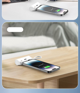Cargador Portátil Compacto de 5000mAh con Cables de Carga Integrados y Conector Tipo-C, con Indicador Luminoso de Energía - Product Image 4