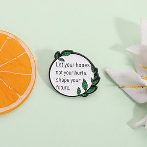 Pin de Esmalte con la Frase 'Choose Hope Not <span class=keywords><strong>Fear</strong></span>', Broche con Palabras Motivadoras, Insignia de Solapa, Joyería, Regalo para Amigos, Estilo Diario, Antiguo y Moderno - Product Image 3