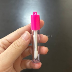 ISMAN Stock - Mini Botellas Redondas de Brillo Labial de 1.5 ml, Color Rosa, para Muestras, Envase Cosmético Pequeño con Aplicador y Orificio - Product Image 6